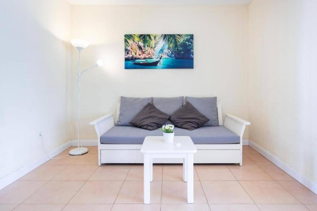 Carihuela Front Beach Torremolinos Luaran gambar